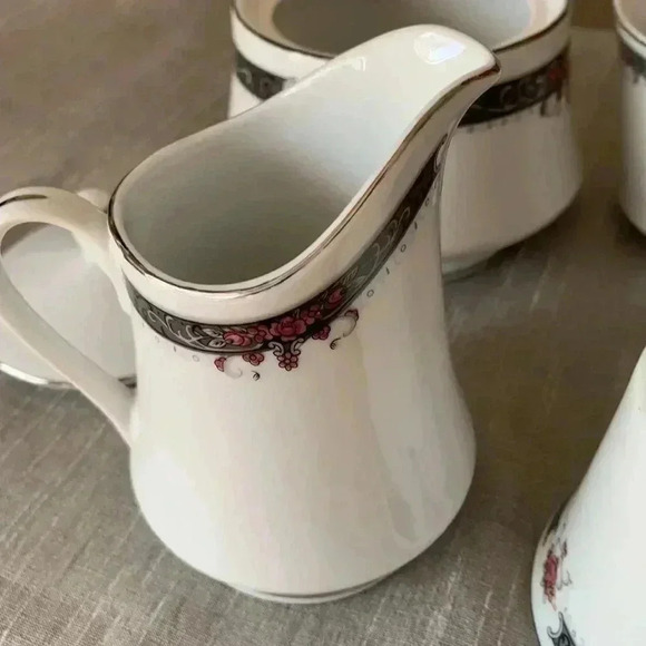 Beautiful Crescent fine  China Set by Ranmaru. - Picture 8 of 8